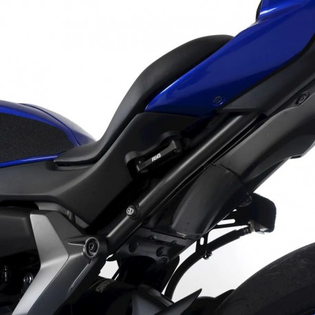 ZAŚLEPKI/A PODNÓŻKA RG RACING (PARA) YAMAHA R7 22-