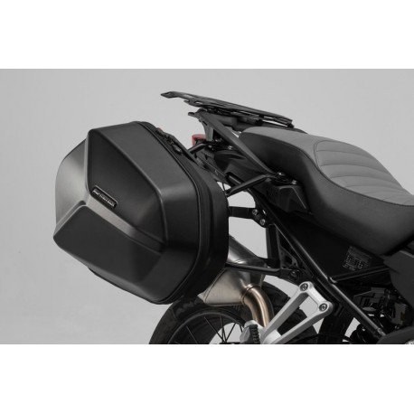 ZESTAW KUFRÓW BOCZNYCH AERO ABS I STELAŻY SW-MOTECH HONDA CBF 500/600/1000 BLACK 2X25L