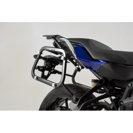 STELAŻ EVO NA KUFRY BOCZNE SW-MOTECH YAMAHA MT-07 TRACER (16-), BLACK