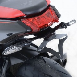 MOCOWANIE TABLICY REJESTRACYJNEJ RG RACING SUZUKI KATANA 19-