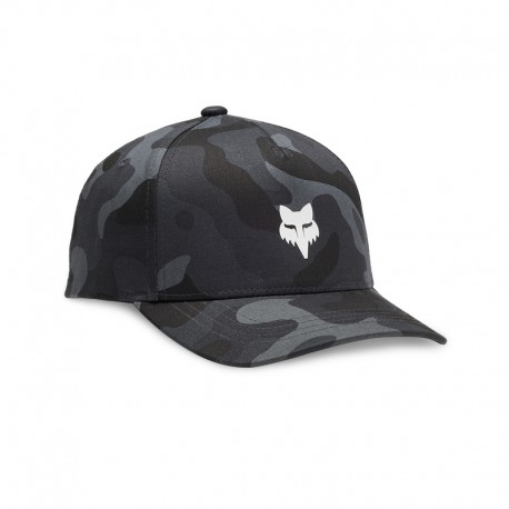 CZAPKA Z DASZKIEM FOX JUNIOR FOX HEAD 110 SB BLACK CAMO OS